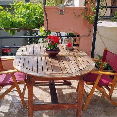 Traditional Residence With Terrace Latsida 外观 照片