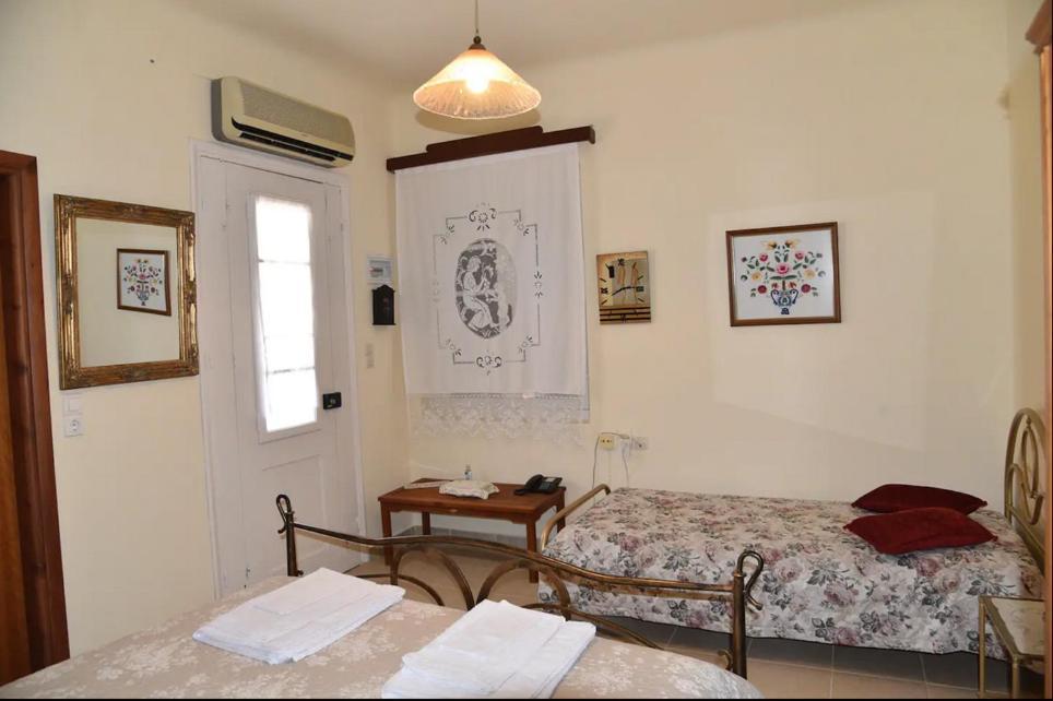 Traditional Residence With Terrace Latsida 外观 照片