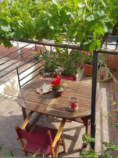 Traditional Residence With Terrace Latsida 外观 照片